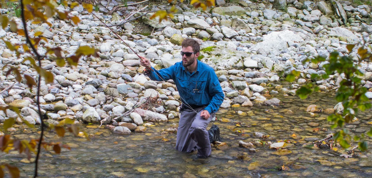 Michi beim Fliegenfischen an der Weißen Traun