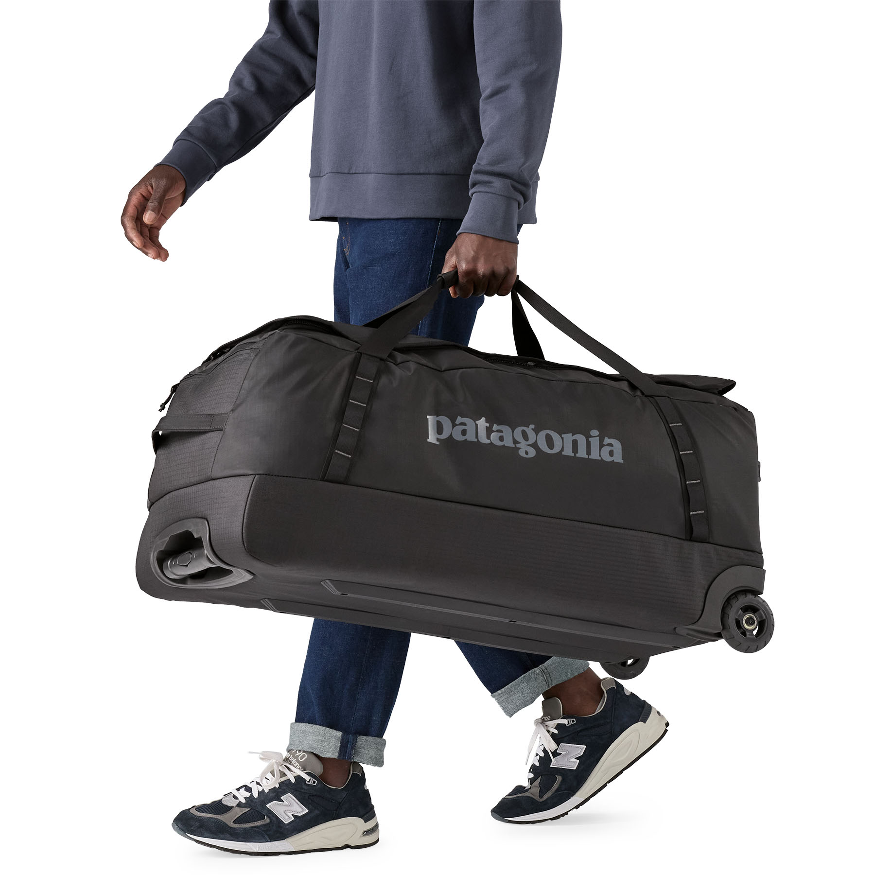 Black Hole Matte Wheeled Duffel 100L (black)